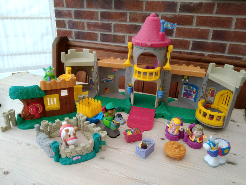 little people castle
